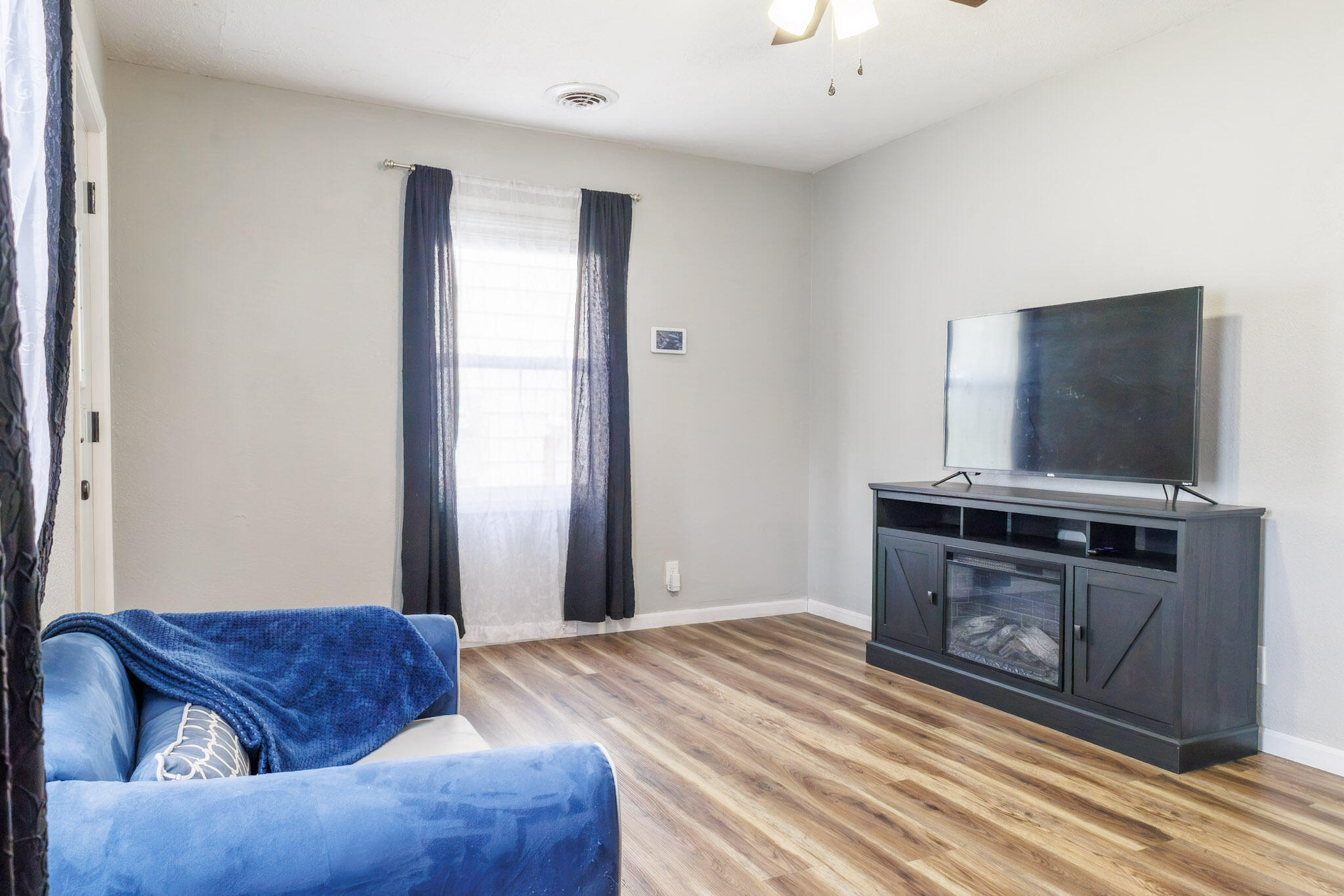 Photo 7 - Residential for sale – 1872 N Broadway Avenue  Springfield, MO