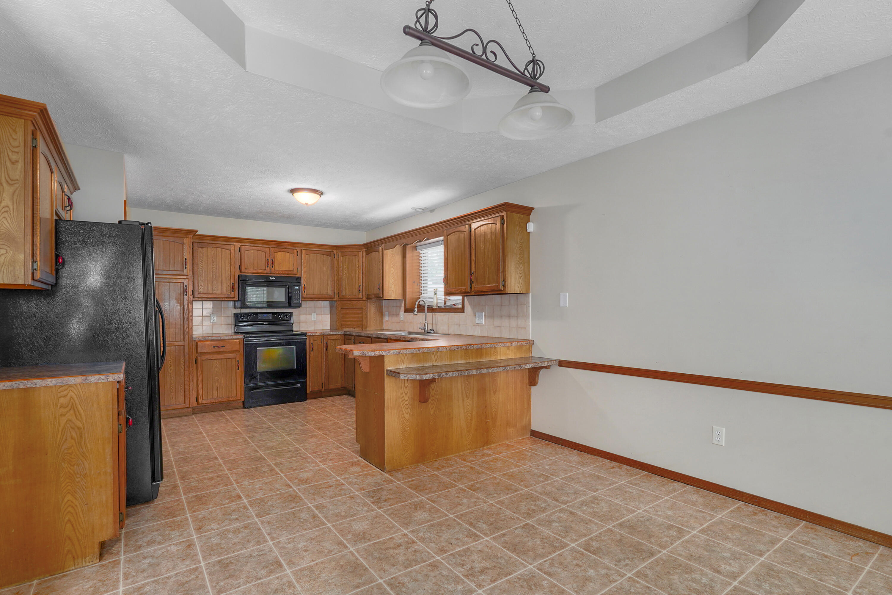 Photo 5 - Residential for sale – 3484 S Meadowlark Avenue  Springfield, MO