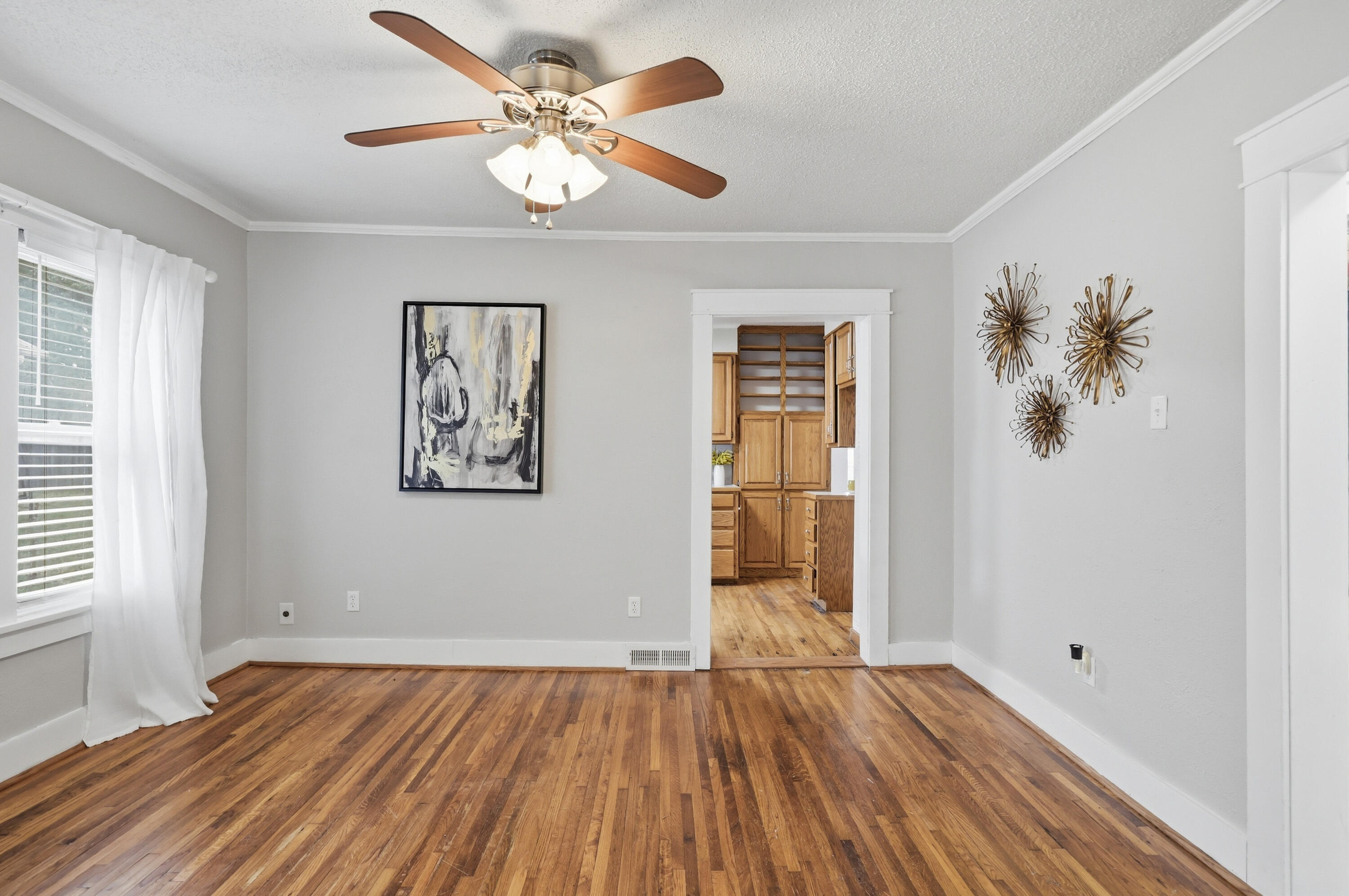 Photo 8 - Residential for sale – 430 S Valley Street  Neosho, MO