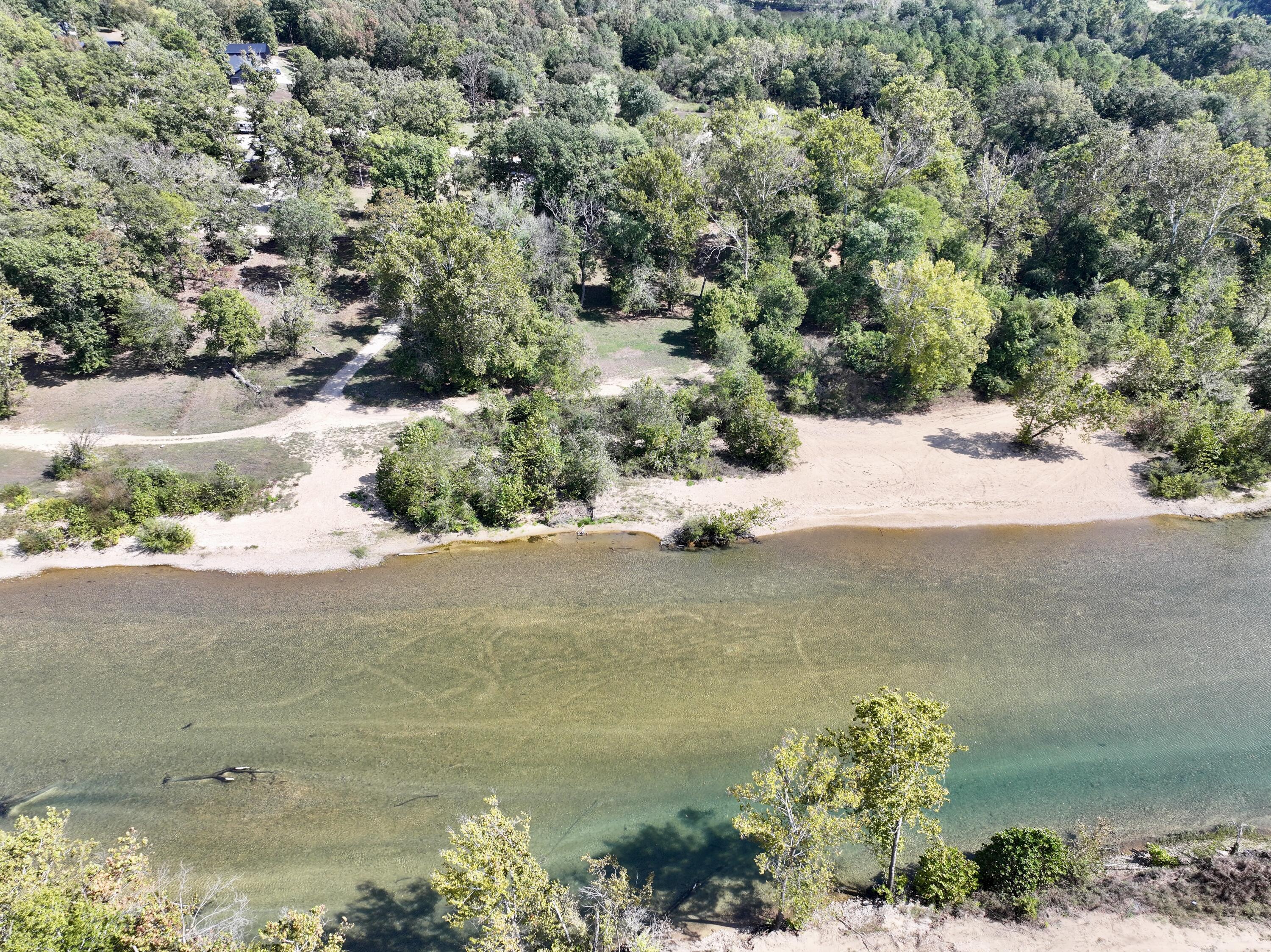 Photo 4 - Land for sale – 000  Lueckel Drive   Van Buren, MO