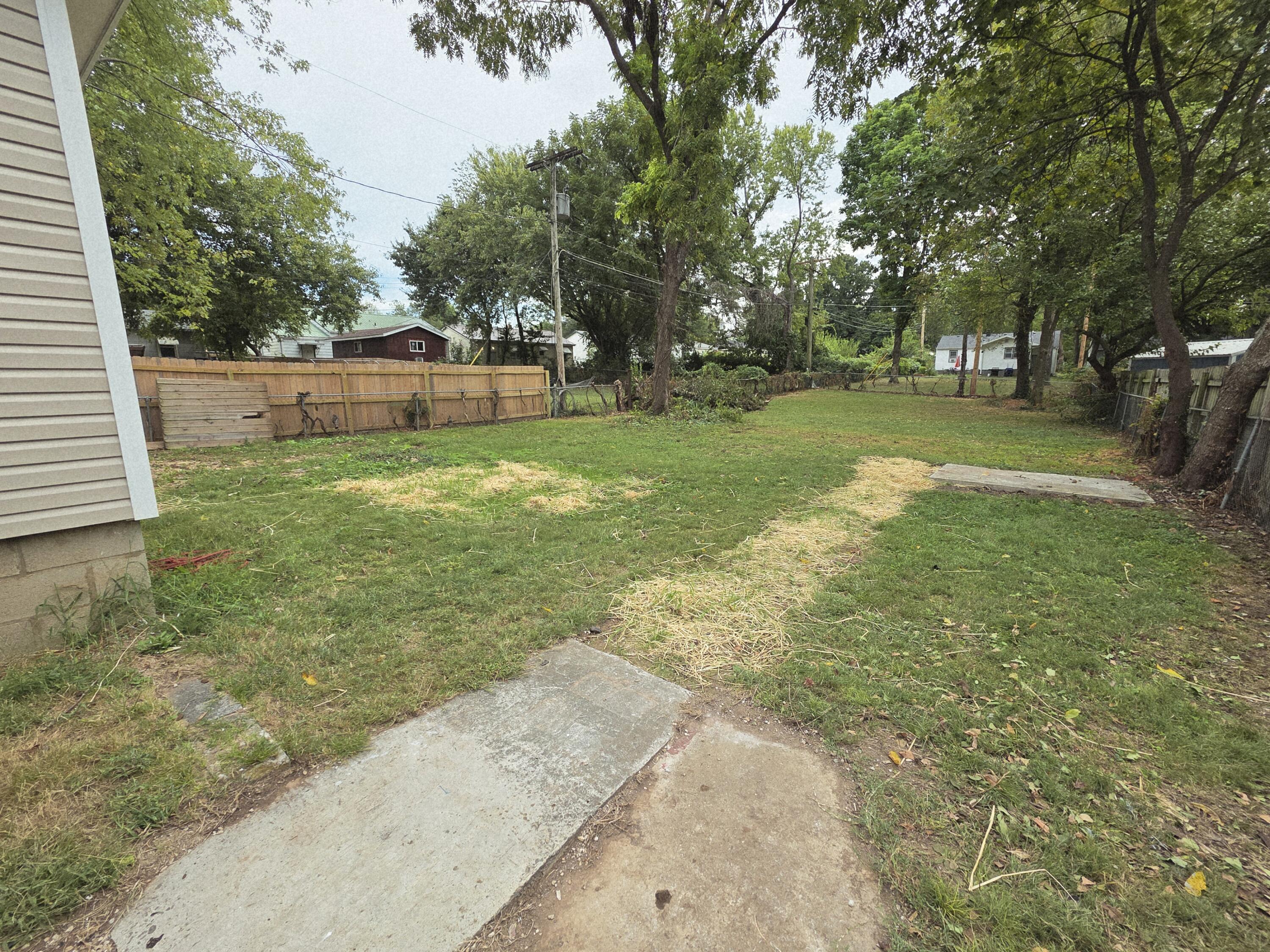 Photo 14 - Residential for sale – 1422 E Blaine   Springfield, MO