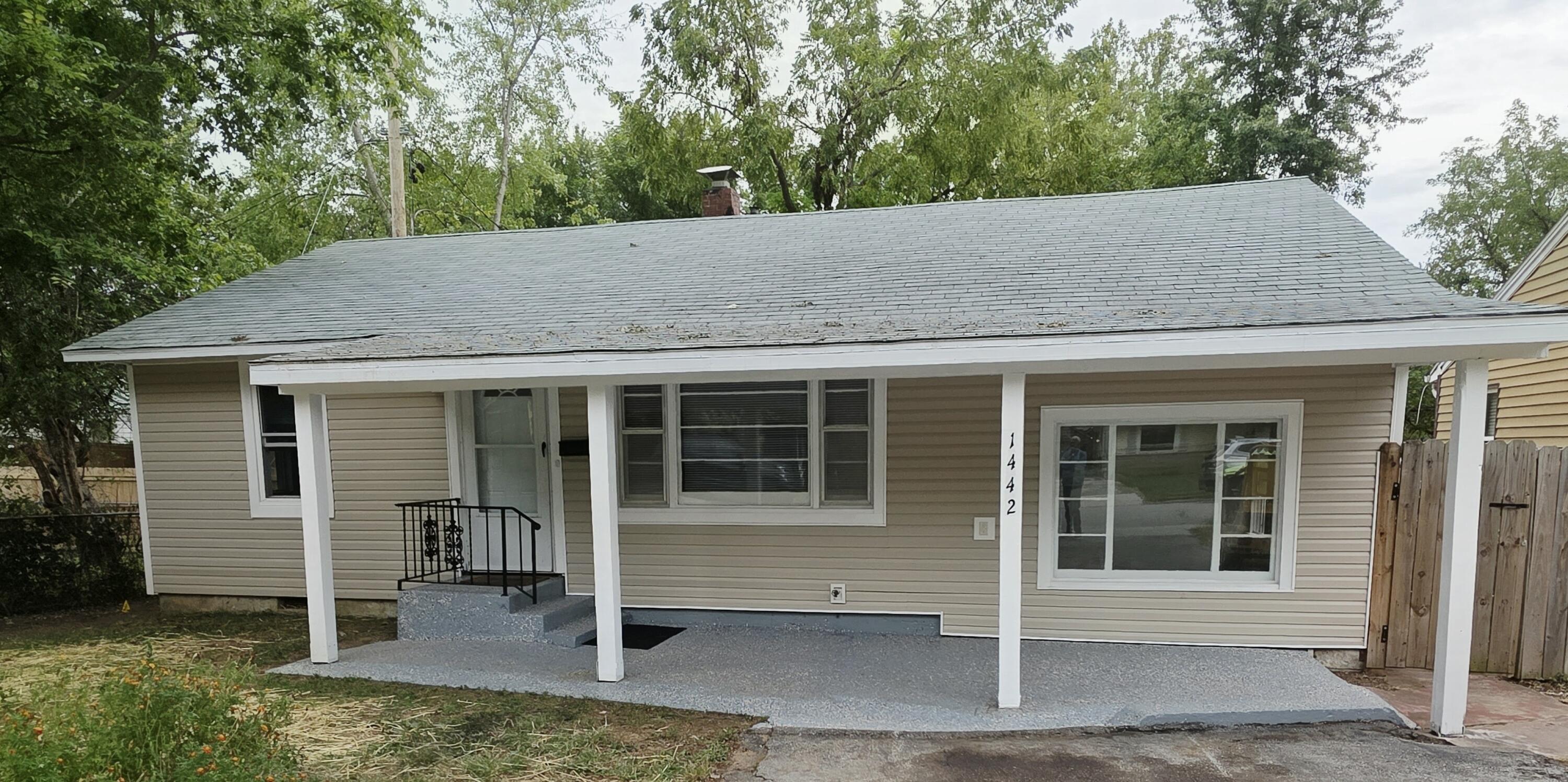 Photo 15 - Residential for sale – 1422 E Blaine   Springfield, MO